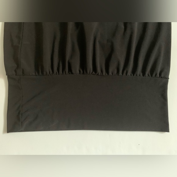 Solar USA sleeveless top - Picture 7 of 8